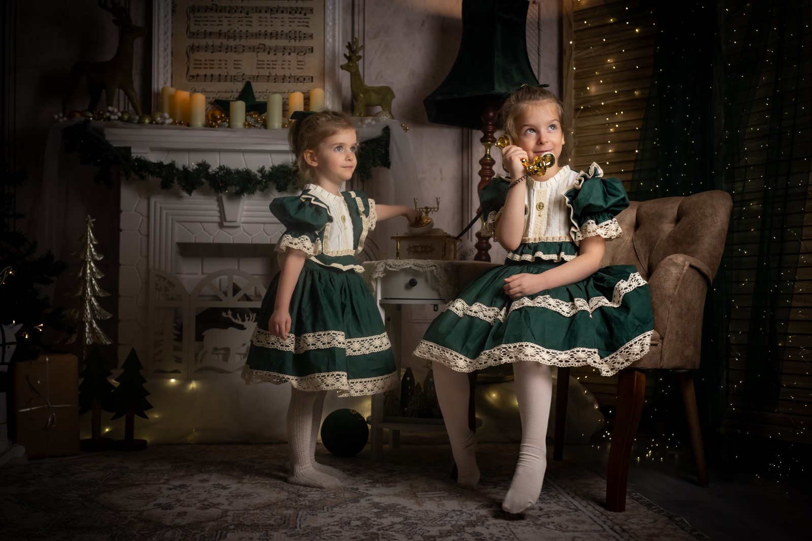 Decor 1 – Crăciun clasic la șemineu