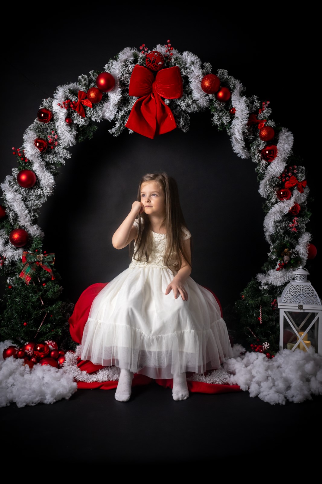 Decor 3 – Crăciun clasic roșu & alb