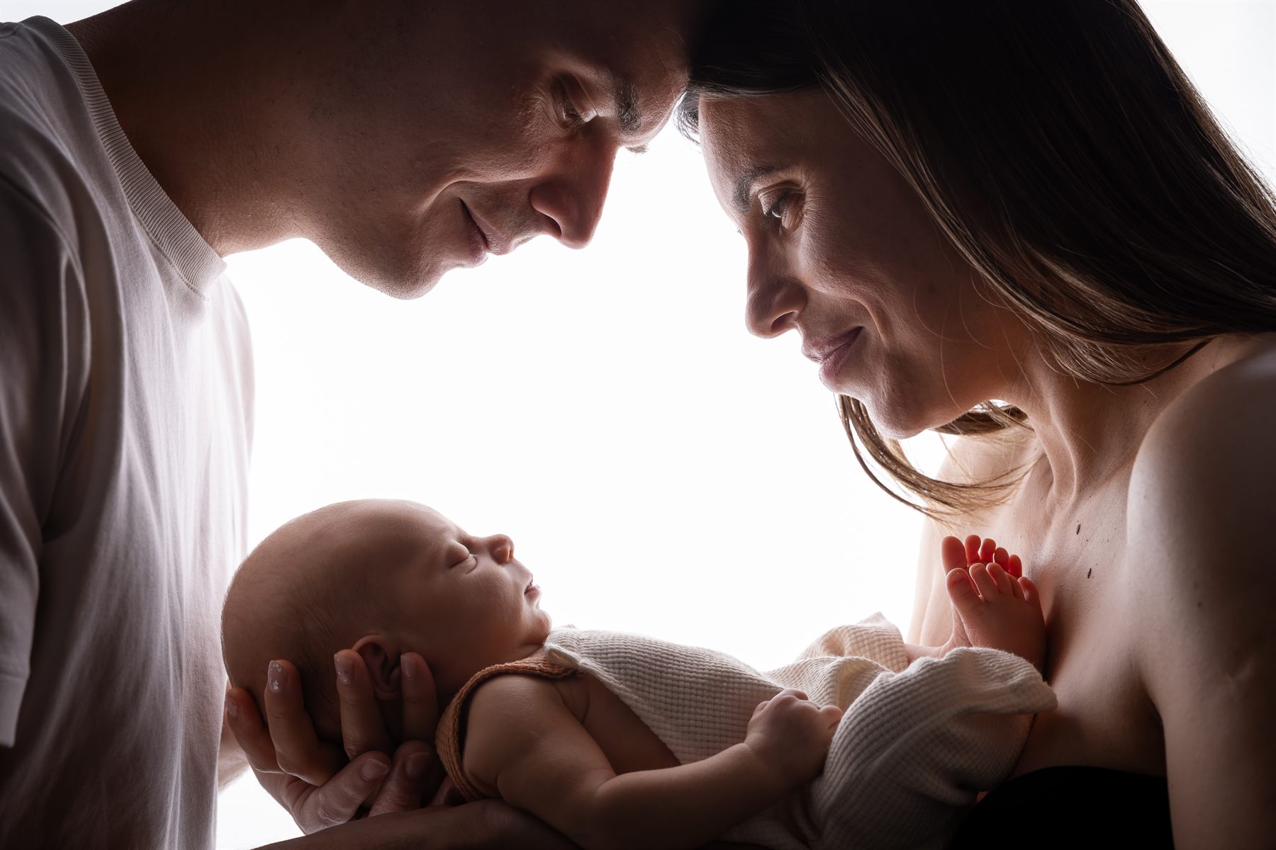 Ședință foto newborn pentru familii din Sâniob